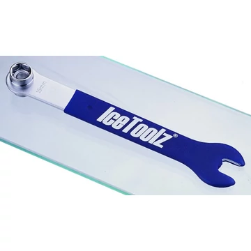 Szerszám pedálkulcs Icetoolz 14/15-ös dugókulcsal